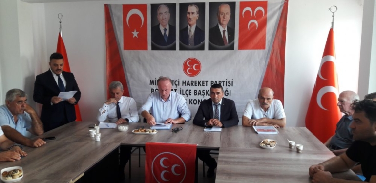 MHP Boyabat İlçe Kongresi’nde Hüseyin Ayyüksel güven tazeledi