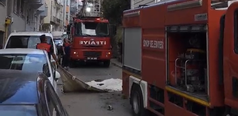 Sinir krizi geçiren kadın korku dolu anlar yaşattı