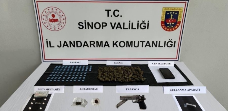 Uyuşturucu satıcılarına darbe: 5 gözaltı
