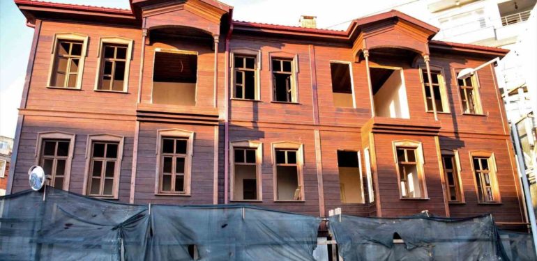 Tarihi Kuşüzümü Konağı restorasyonunda sona gelindi