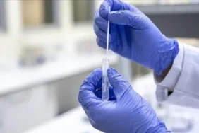 saglik-bakani-duyurdu-eris-varyanti-turkiyede-goruldu_3f9c9615__w1200xh675