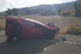 KASTAMONU'DA TAKLA ATAN OTOMOBİLDE İKİ KİŞİ YARALANDI