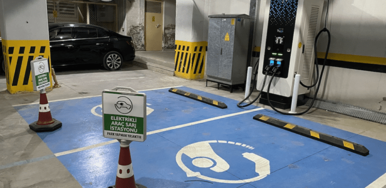 Boyabat’ta TOGG şarj istasyonu