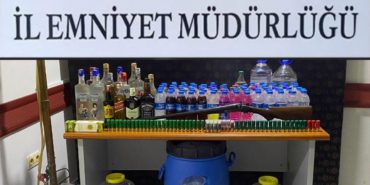 Sinop'ta sahte içki operasyonunda 4 zanlı yakalandı