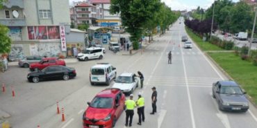 boyabatta_trafik_denetimlerinde_1_haftada_66_bin_516_tl_ceza_yazildi_h8024_e8350
