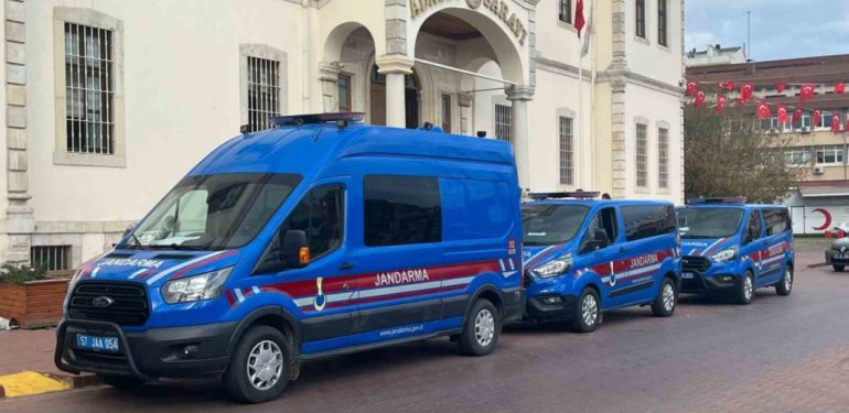 Sinop merkezli uyuşturucu operasyonu: 11 gözaltı…