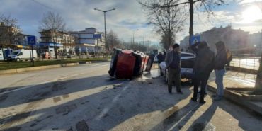 boyabat_emniyet_kavsaginda_trafik_kazasi_h8240_44089