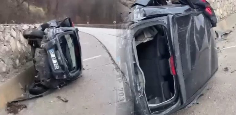 Sinop-Boyabat yolunda kaza:2 yaralı