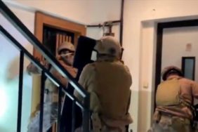 thumbs-b-c-41785265762ef432843ca56b6a8986ba