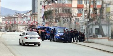 a-a-20240304-33880806-33880805-s-i-n-o-p-t-a-m-u-h-t-a-r-a-d-a-y-i-n-a-y-o-n-e-l-i-k-s-a-l-d-i-r-i-y-a-i-l-i-s-k-i-n-12-k-i-s-i-t-u-t-u-k-l-a-n-d-i