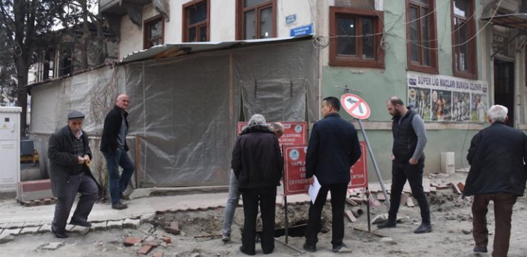 Boyabat’ta yol çalışmalarında ortaya çıktı!