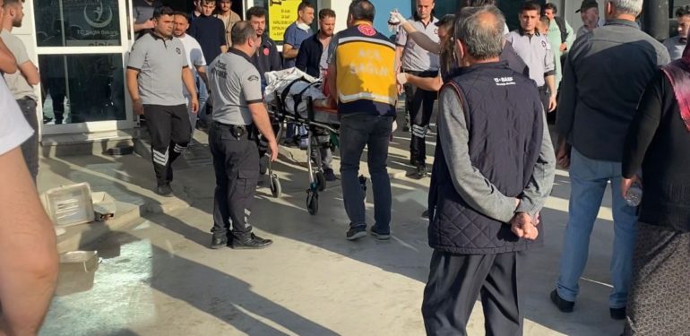 11 yaşındaki çocuk tüfekle oynarken kendini vurdu…